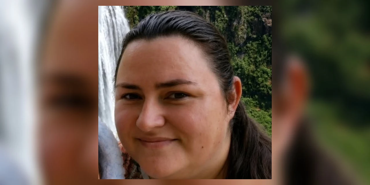 É com pesar que a funerária Anjo Gabriel comunica o falecimento da Sra Elaine Muzeka do Prado aos 33 anos
